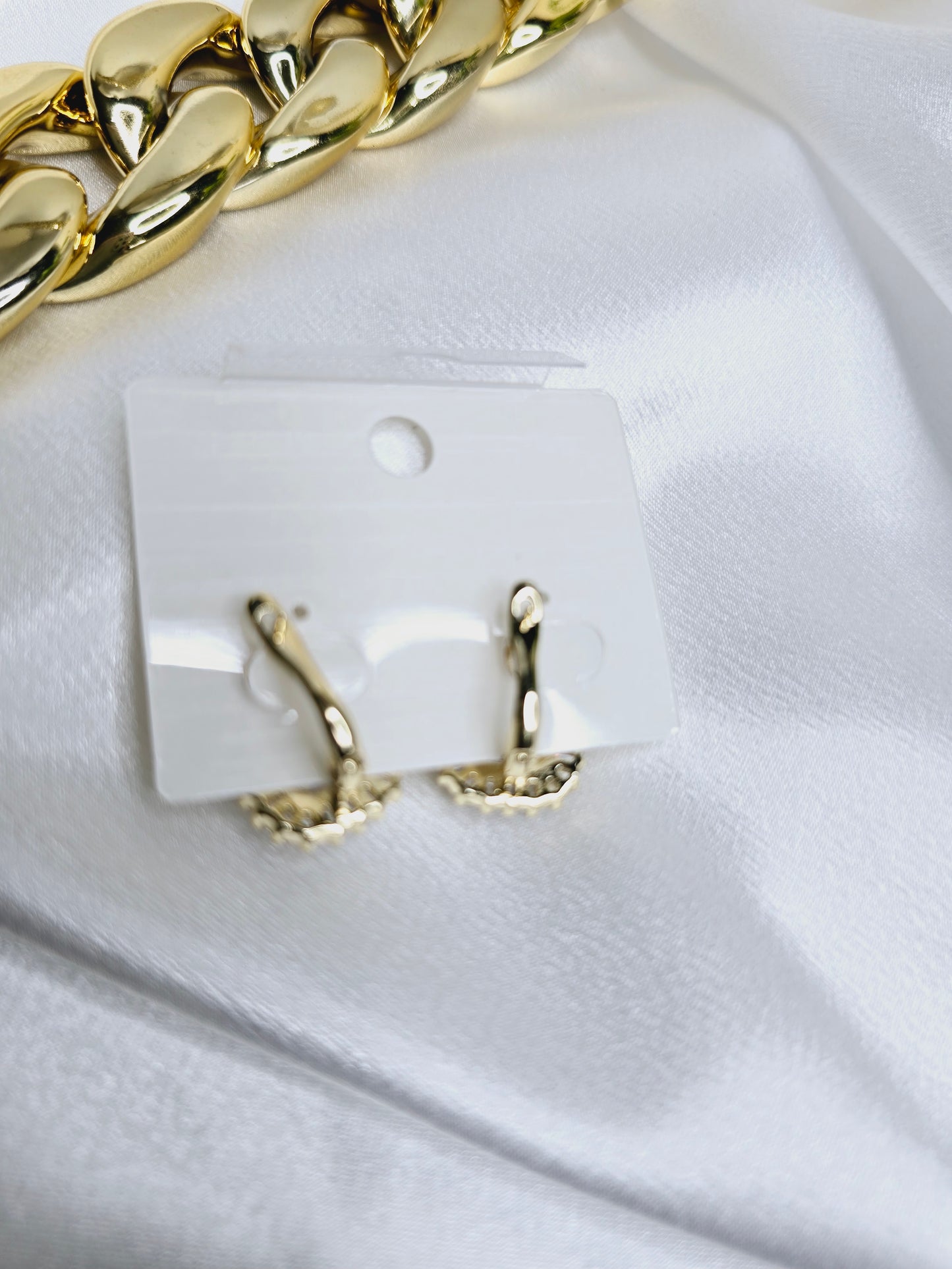 18k gold filled medium earrings with big rhinestone AR0017