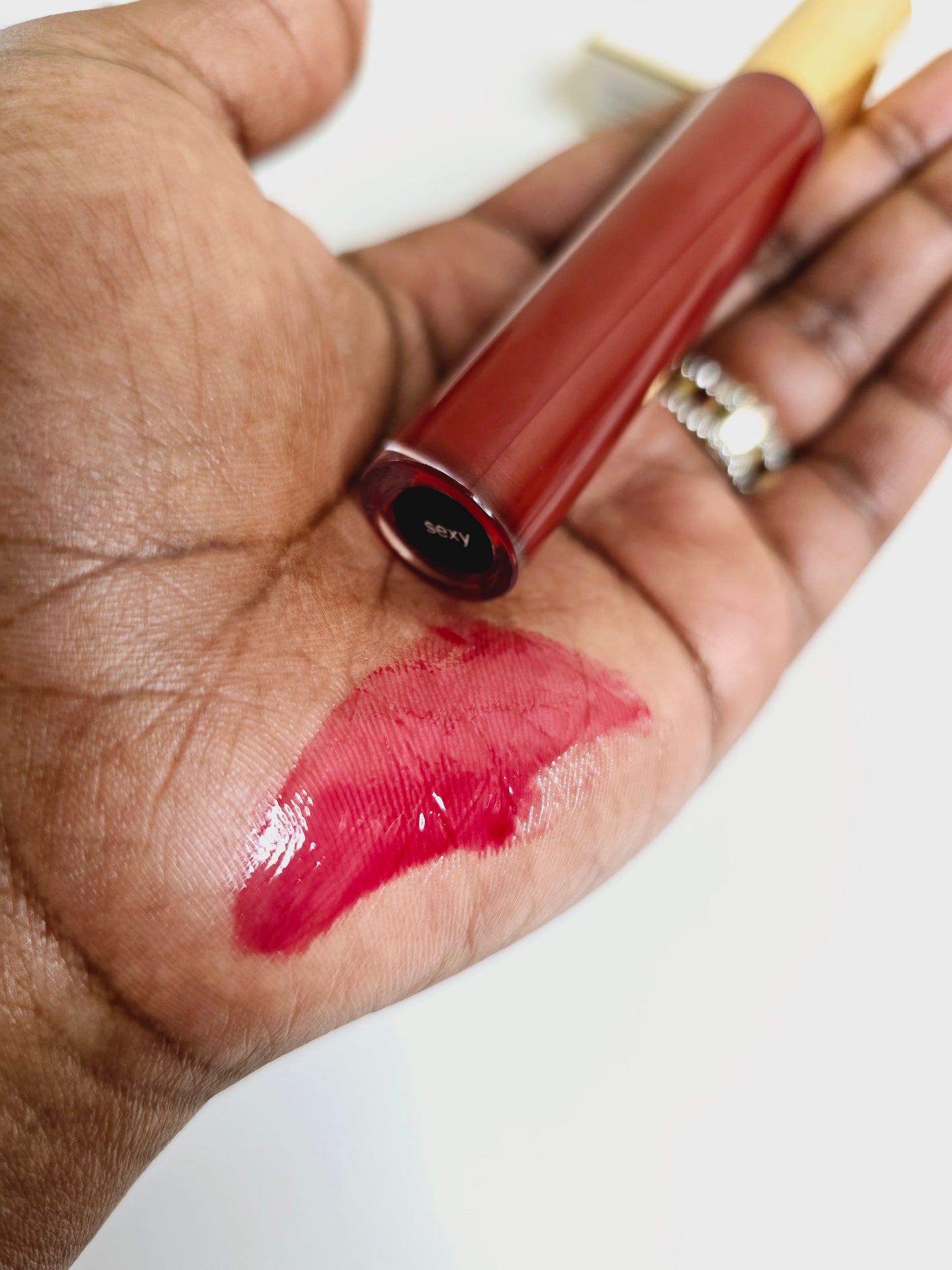 Sexy lip gloss cherry Color