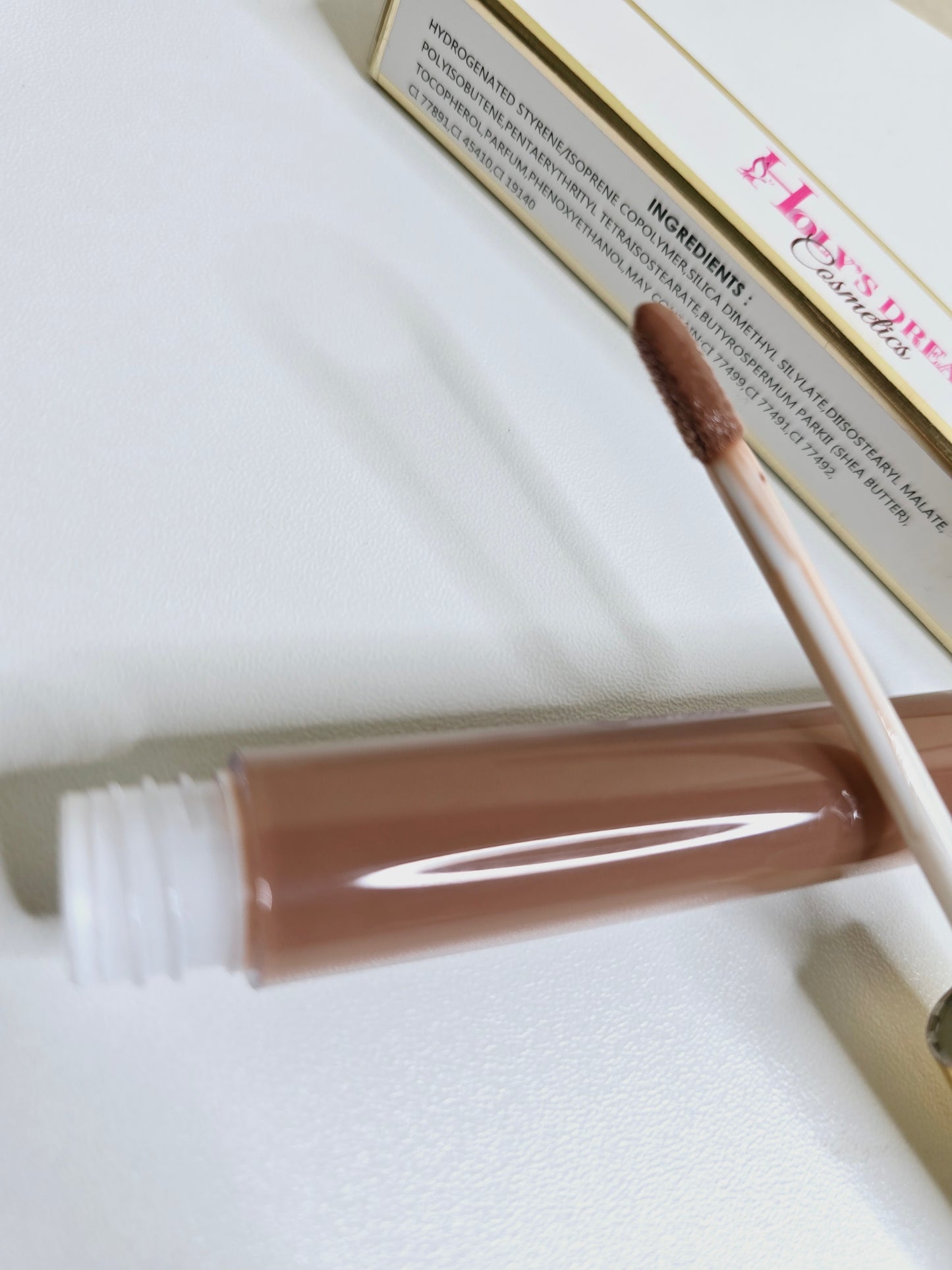 Morena lip gloss