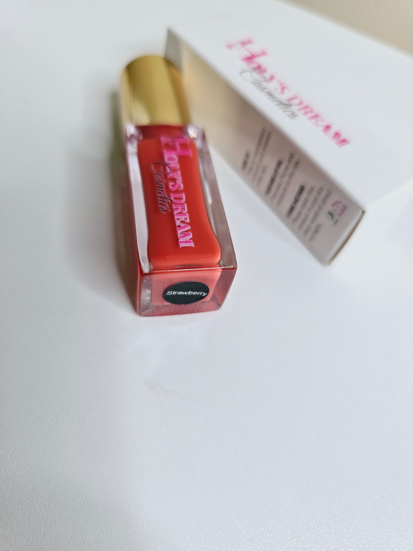 Strawberry Lip Oil filler effect