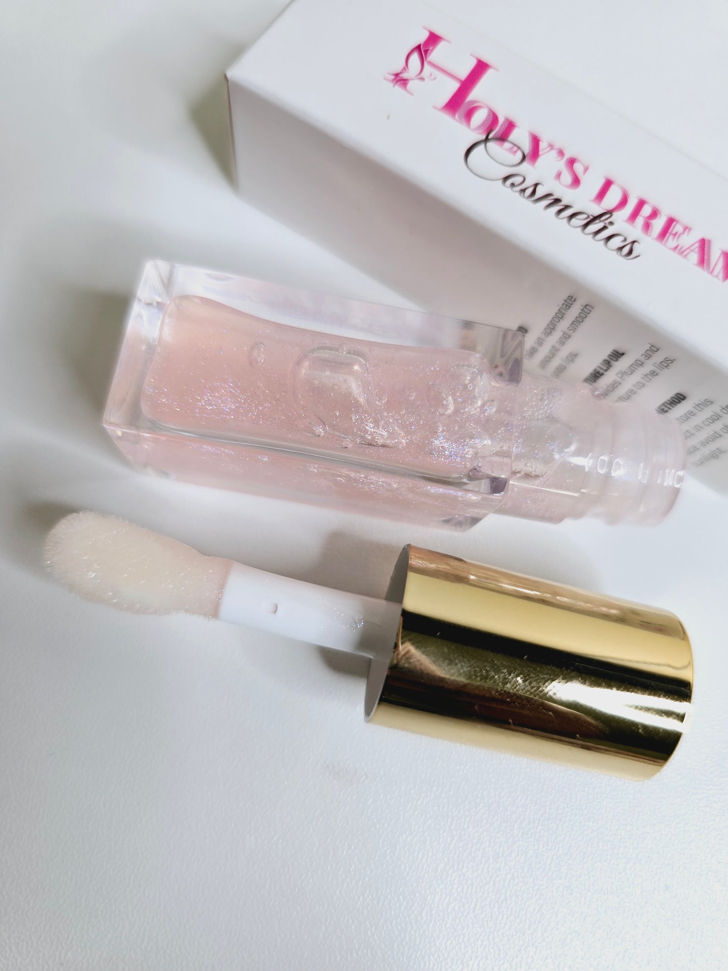 Shimmer Lip Oil filler effect