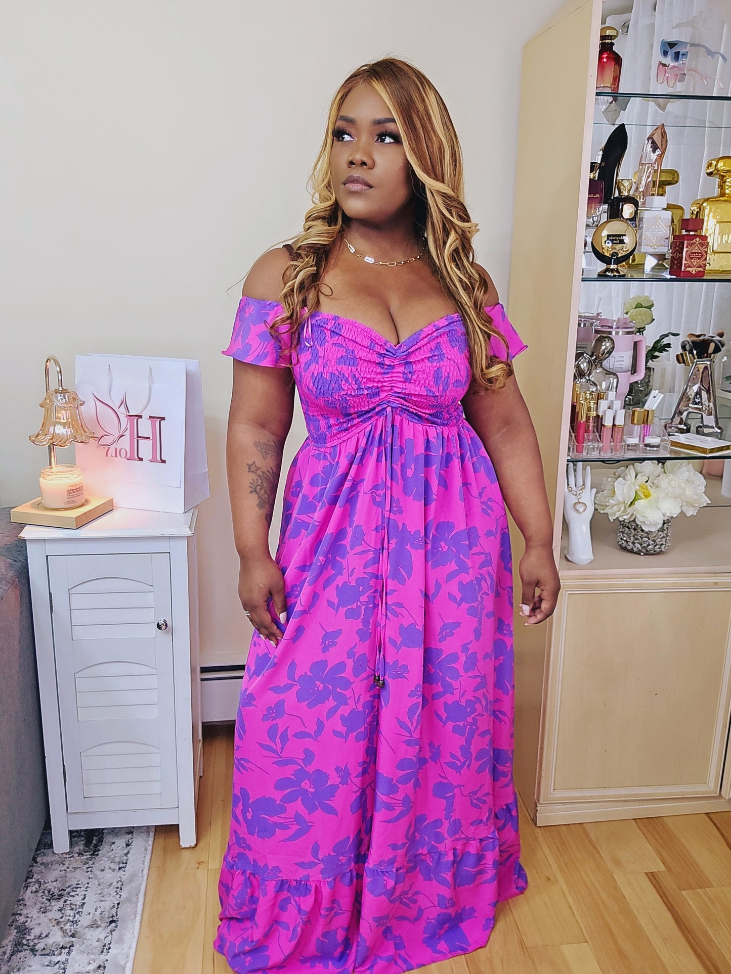 vestido largo magenta mangas caidas