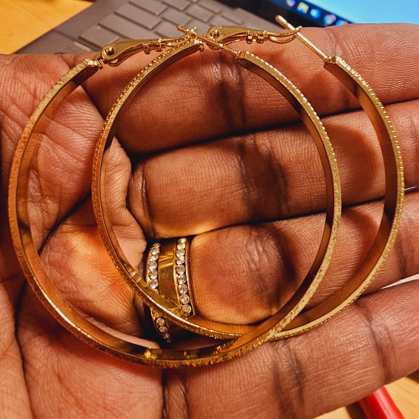 Argolla mediana estilo versa AR002