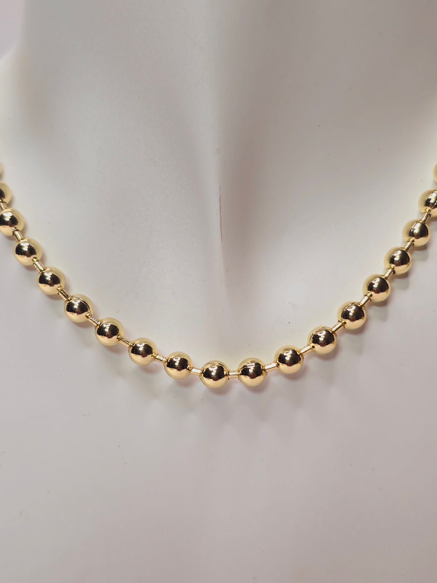 Balls Chocker 18 in high quality necklace - cadena corta de bolas