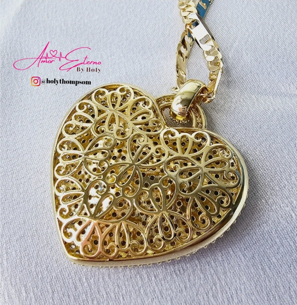 Dije de corazon grande diamantado AE003