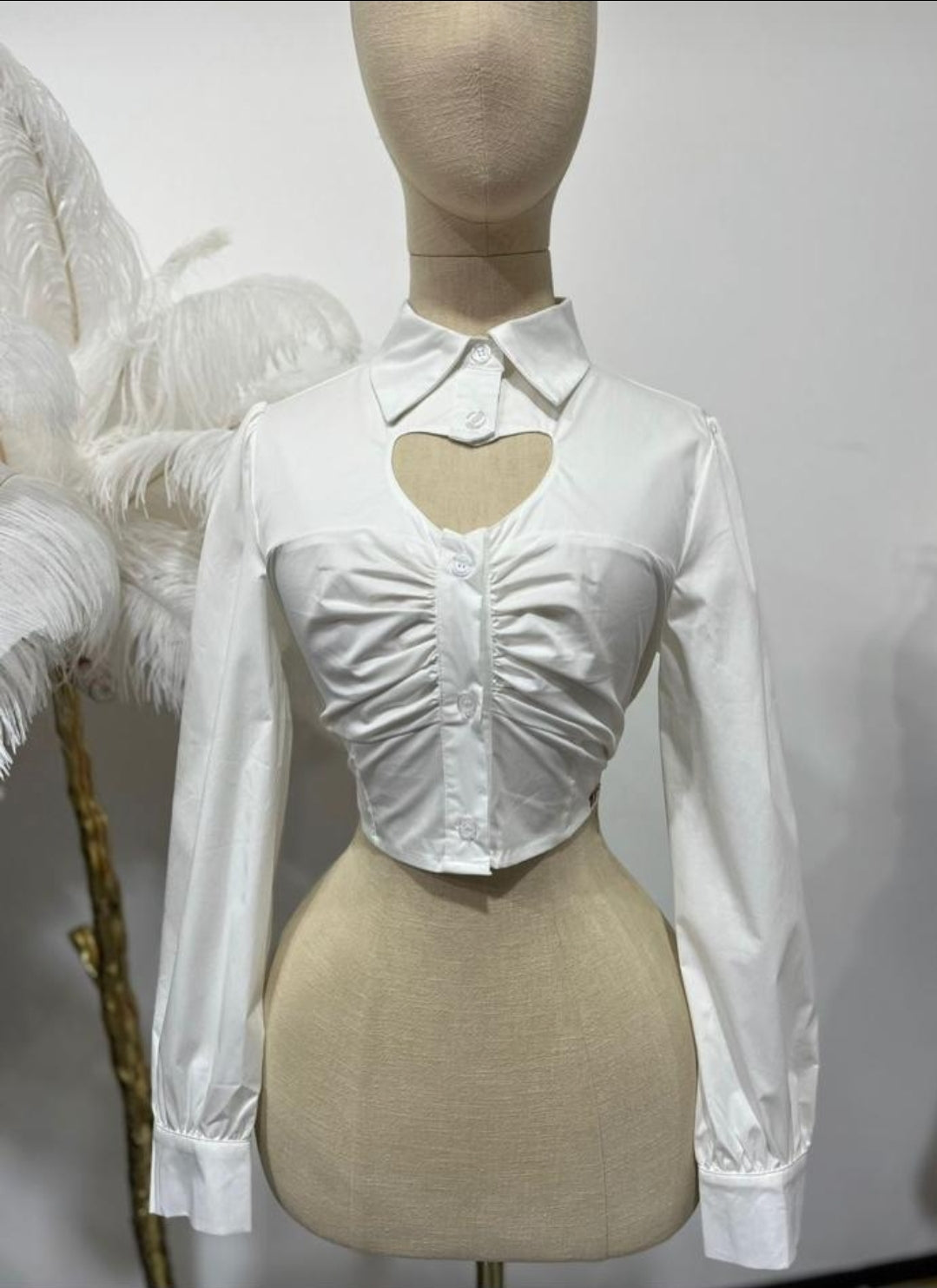 Camisa Top manga larga diseño corazon blanca Ref. LC-3480